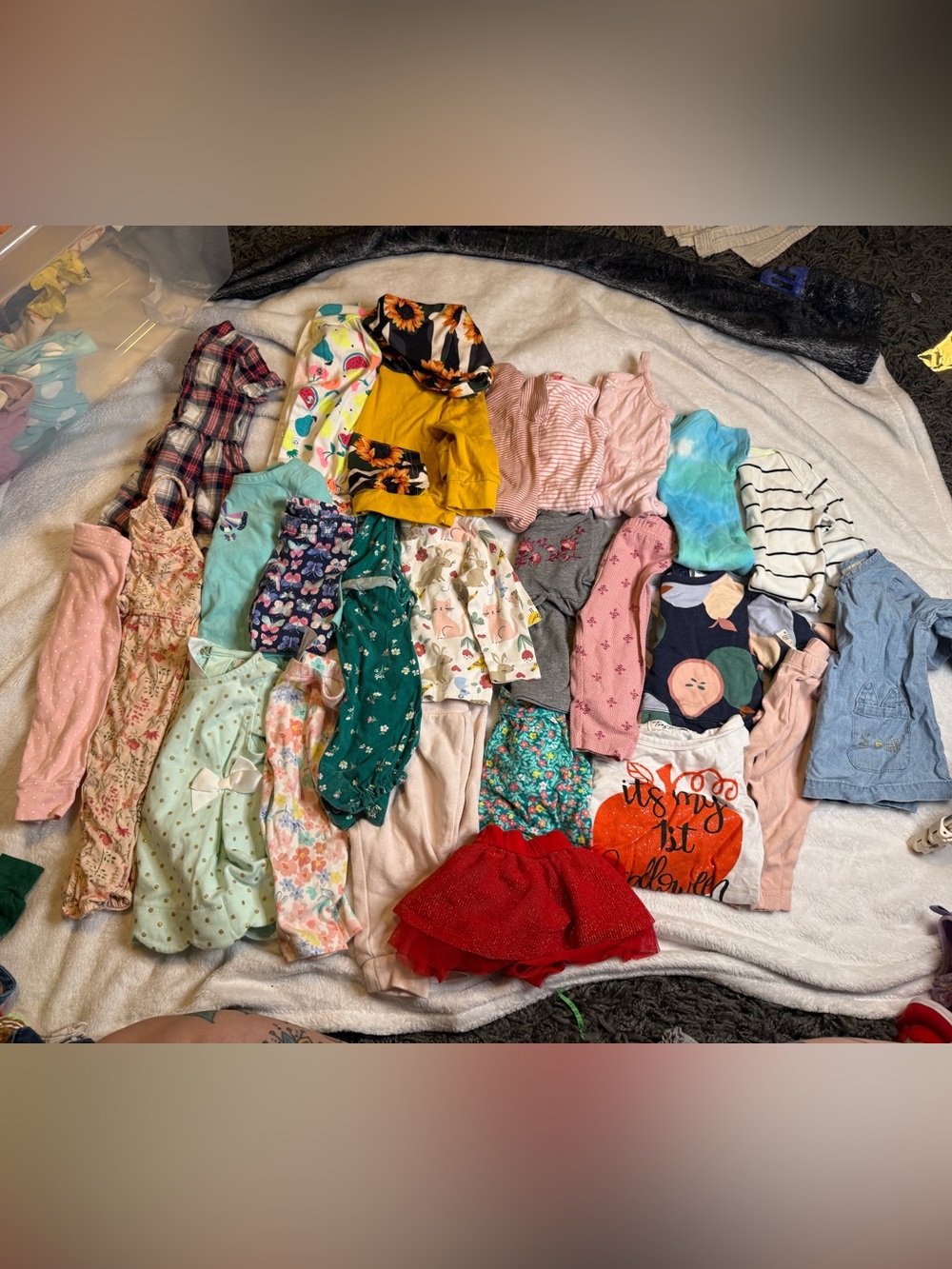 3-6 month girls lot (24 pieces)